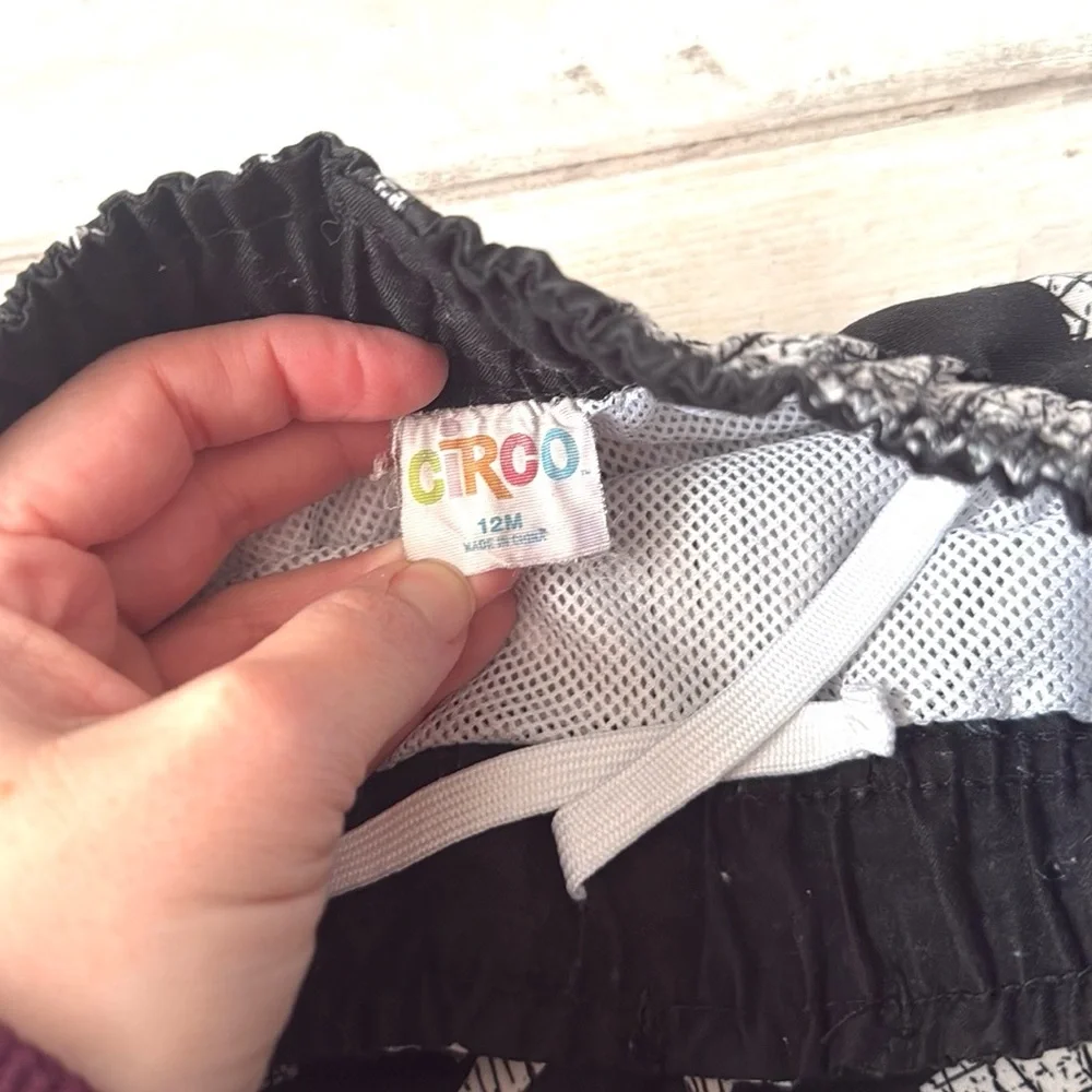 Baby Boys 12m Swimsuit Swim Trunks Black White Shark Print Kids Circo Brand